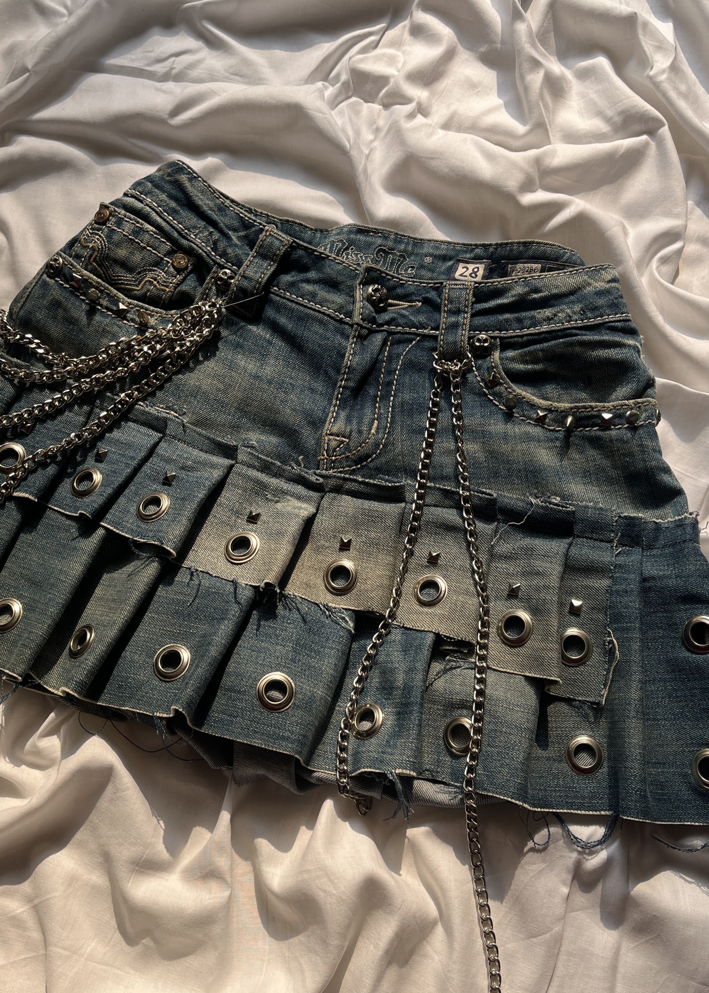 2000s Pleated Skirt