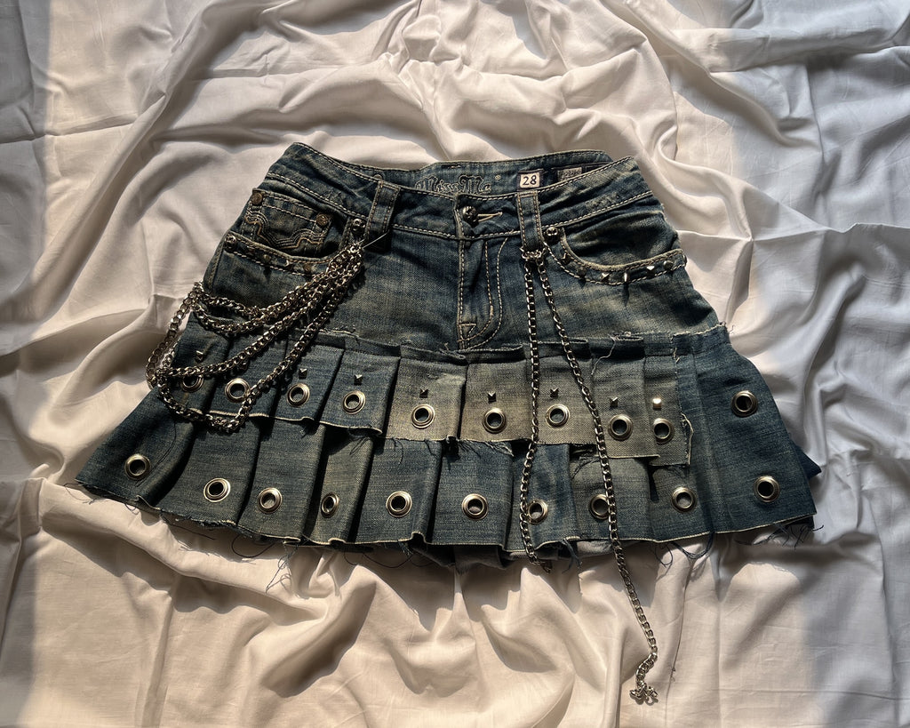2000s Pleated Skirt